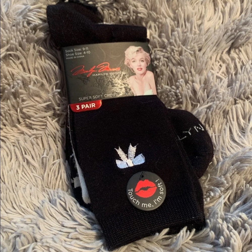 Women’s socks brand new